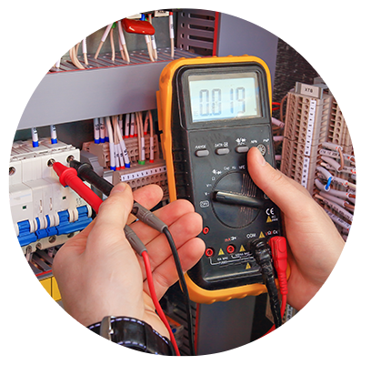 Using multimeter tool for electrical work